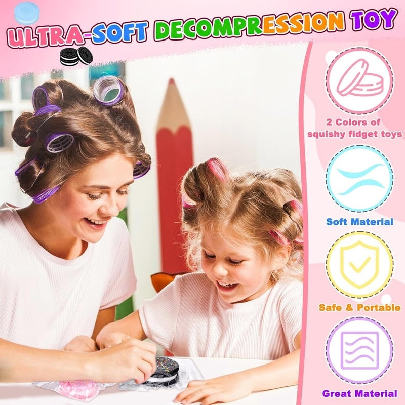 Set 2 Jucarii Squishy Biscuit, Jucarii de Relaxare Taba, Design Realist, Material Ultra-Mou, Dimensiune Mica
