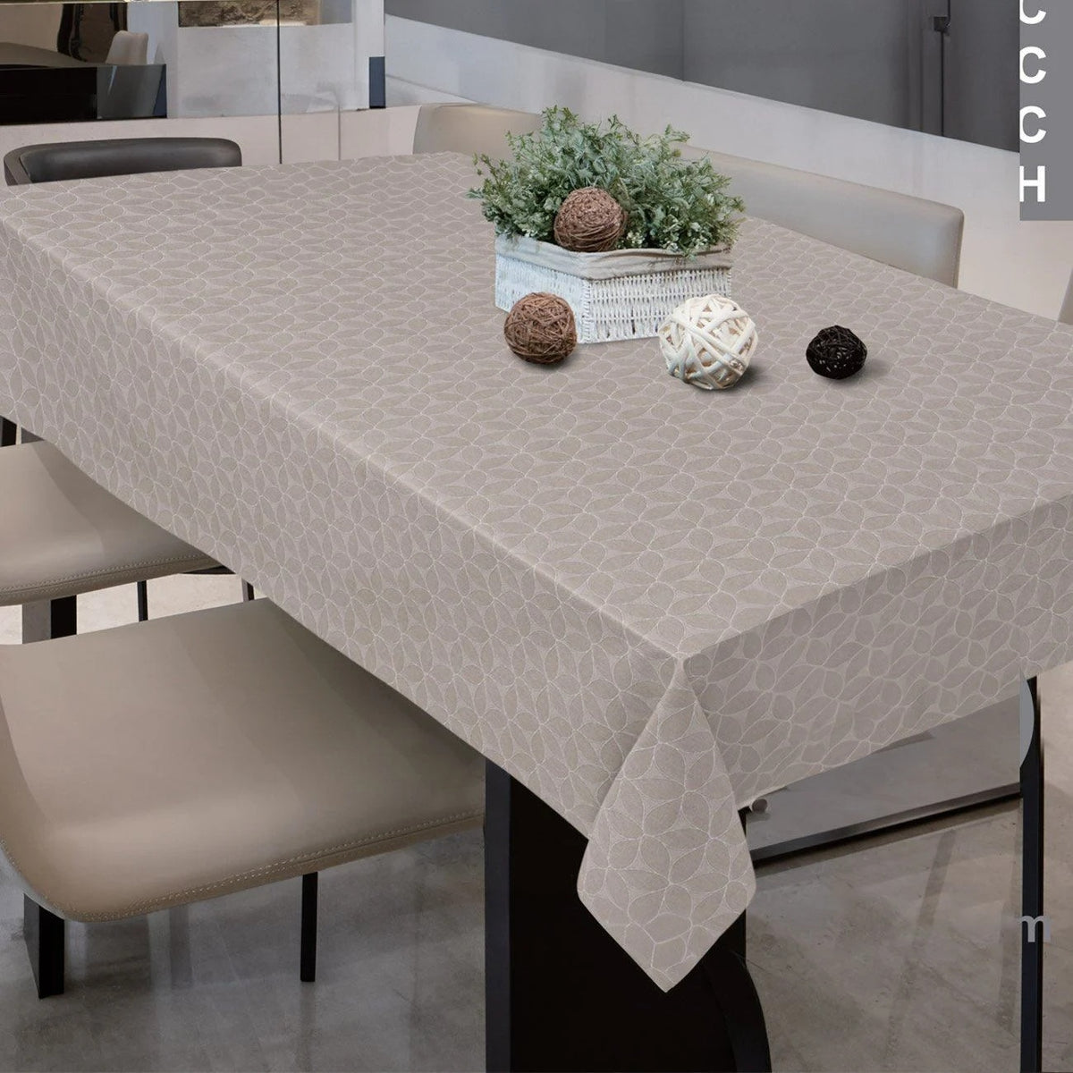 Fata de Masa Plastifiata Bej cu Model Frunze 180x140cm, DAMO