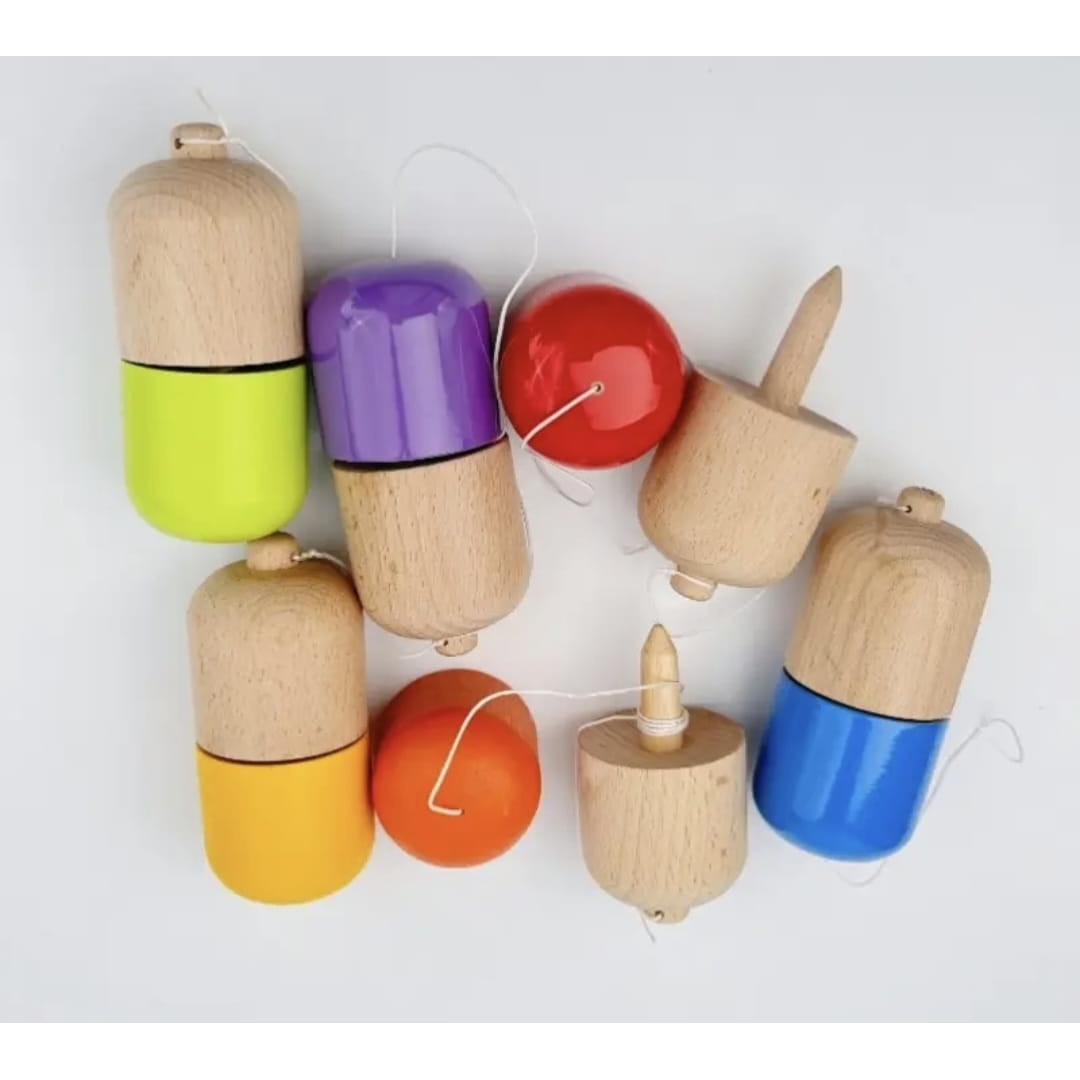 Kendama din lemn tip Pill, diverse culori, 11 cm
