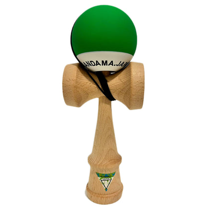 Kendama verde, cu grip din cauciuc și ata lungă, jucărie interactivă din lemn
