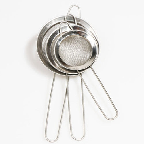 Set 3 strecuratori de inox pentru ceai, faina si alte alimente