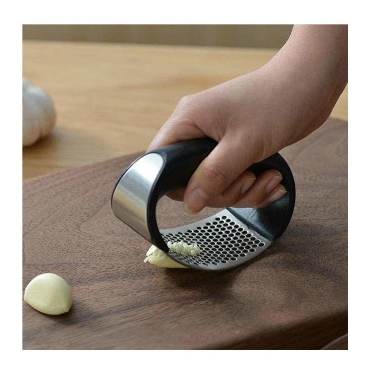 Presa pentru usturoi manuala, curbata, inox, usor de curatat