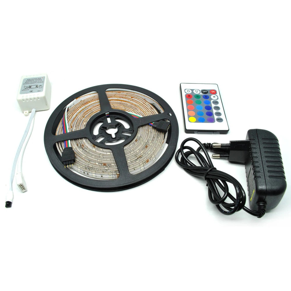Banda Led Multicolora RGB, Telecomanda 24 taste cu IR, Transformator 2A, 300 LED-uri, Lungime 5m