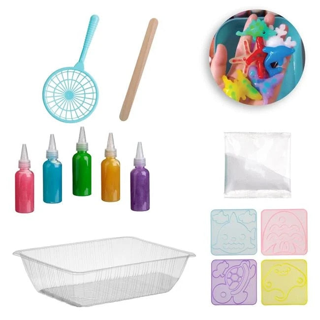 Set Magic Water, pentru creearea de figurine 3D, contine 12 piese: 4 bidoane cu lichid ce se solidifica in apa, de diferite c